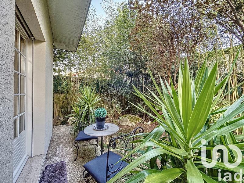 Maison - 190 m² - 8 pièces