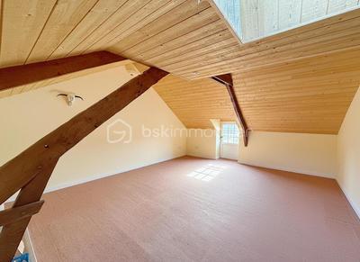 Maison - 135 m² - 7 pièces