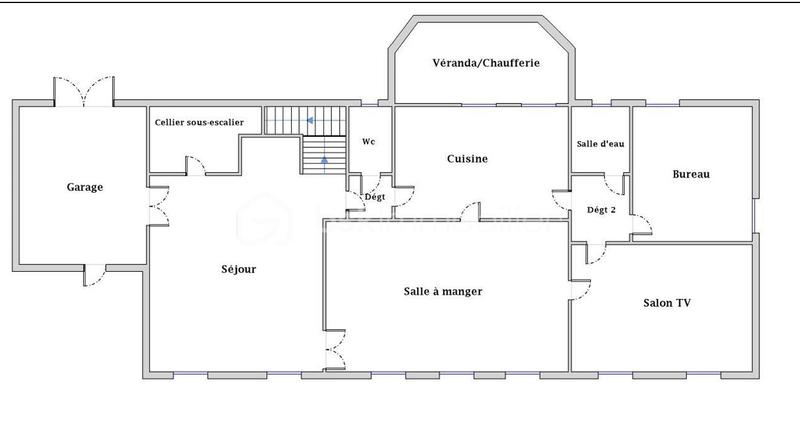 Maison - 214 m² - 7 pièces