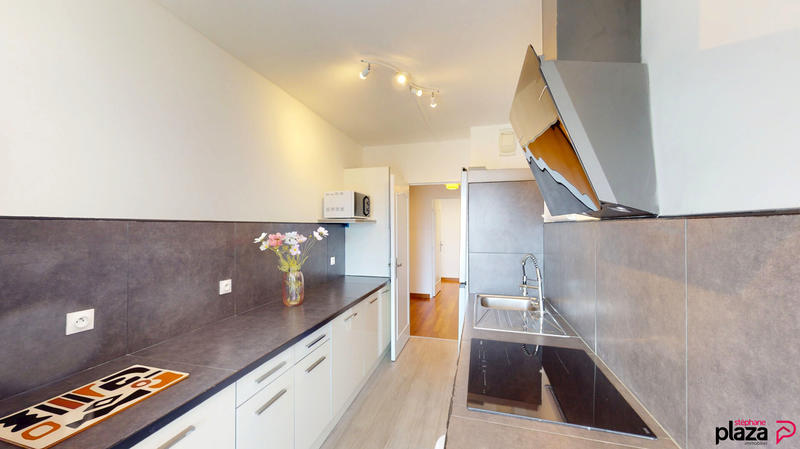 Appartement - 80 m² - 3 pièces