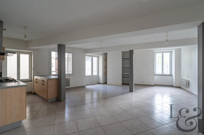 Maison - 105 m² - 4 pièces
