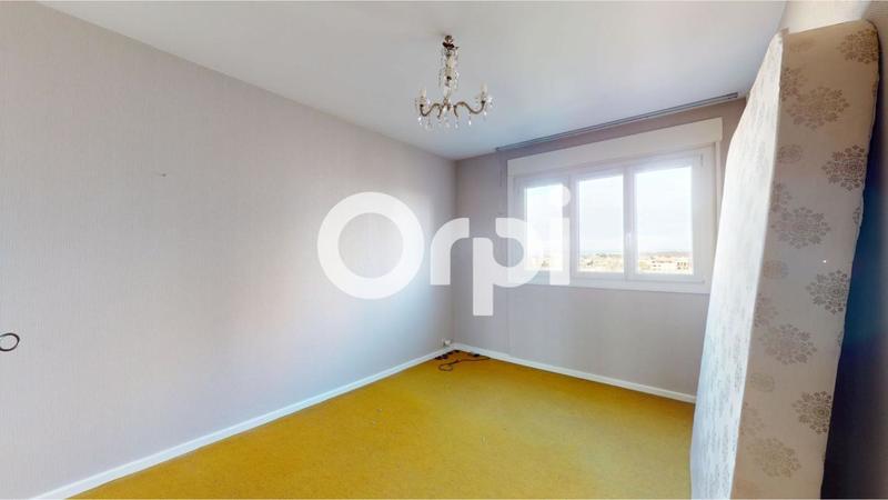 Appartement - 80 m² - 4 pièces