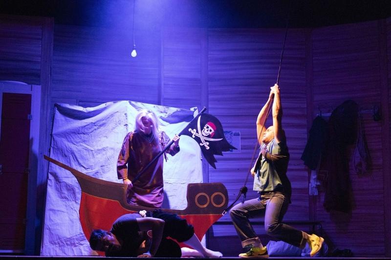 Théâtre des Salinières - un monde merveilleux