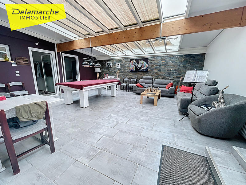 Maison - 308 m² - 12 pièces