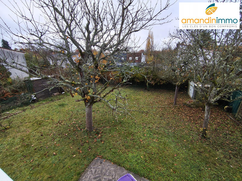 Maison - 90 m² - 5 pièces