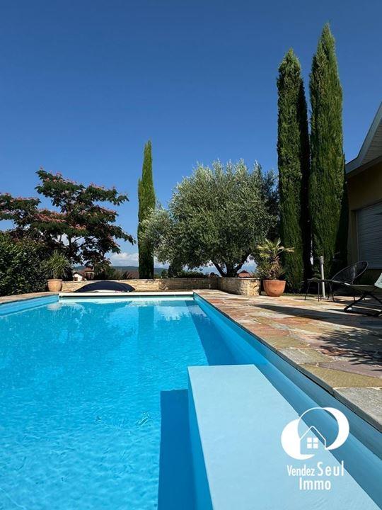 Villa - 170 m² - 5 pièces