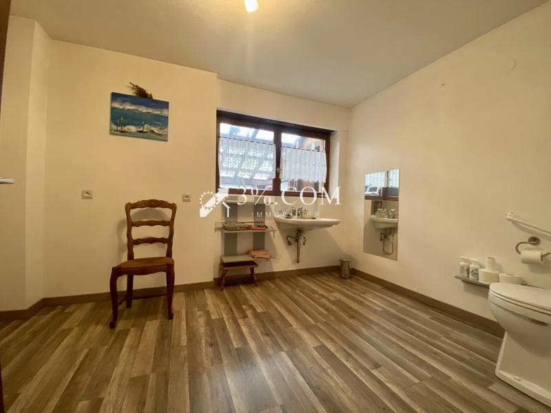 Maison - 166 m² - 6 pièces