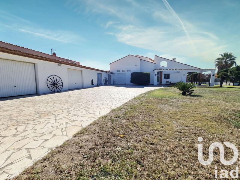 Maison - 321 m² - 9 pièces