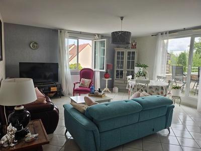 Appartement - 92 m² - 4 pièces