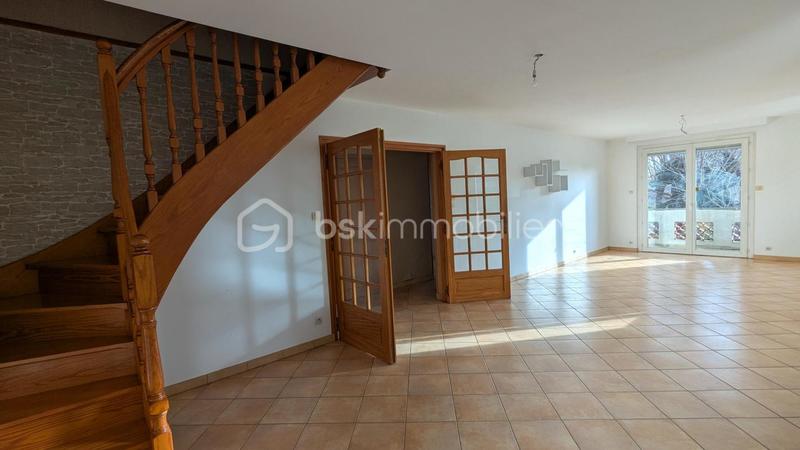 Maison - 149 m² - 7 pièces