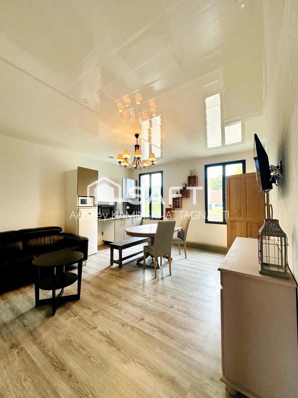 Maison - 268 m² - 9 pièces