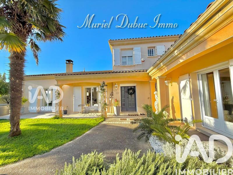 Maison - 185 m² - 5 pièces