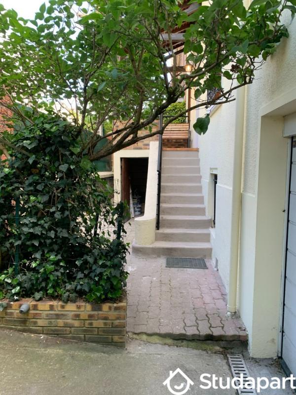 Chambre - 15 m² - 1 pièce