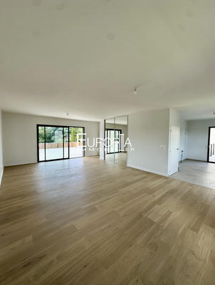 Appartement - 127 m² - 4 pièces