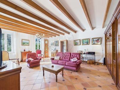 Maison en pierre - 333 m² - 9 pièces