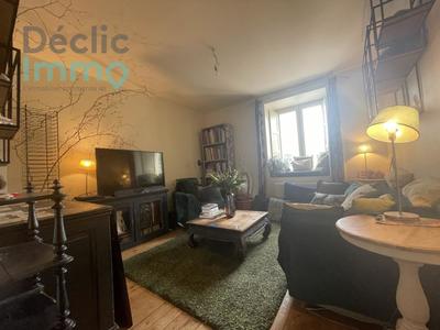 Appartement - 98 m² - 5 pièces