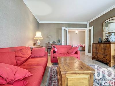 Appartement - 128 m² - 6 pièces