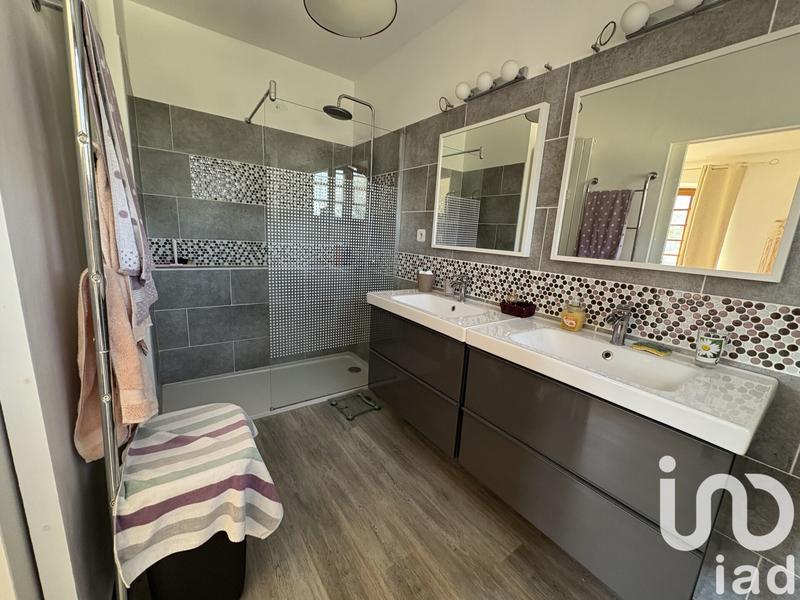 Maison - 173 m² - 9 pièces