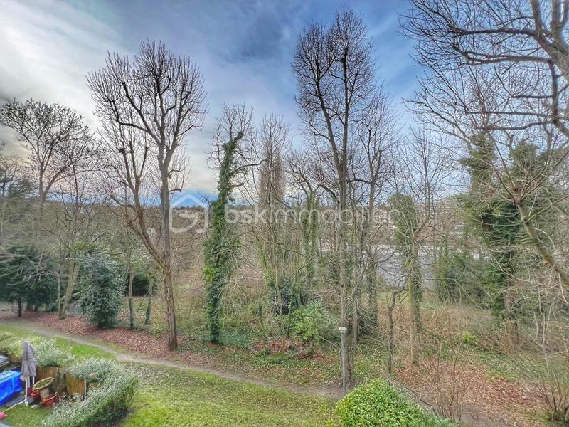 Appartement - 82 m² - 4 pièces