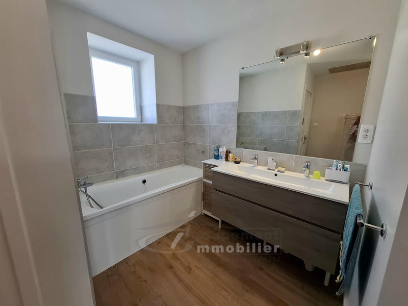 Maison - 151 m² - 6 pièces