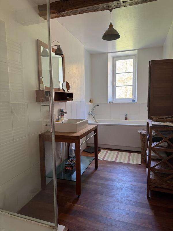 Maison - 445 m² - 10 pièces