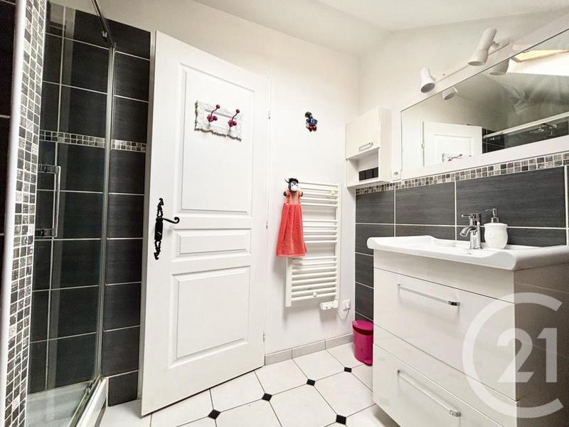 Maison de village - 138 m² - 7 pièces