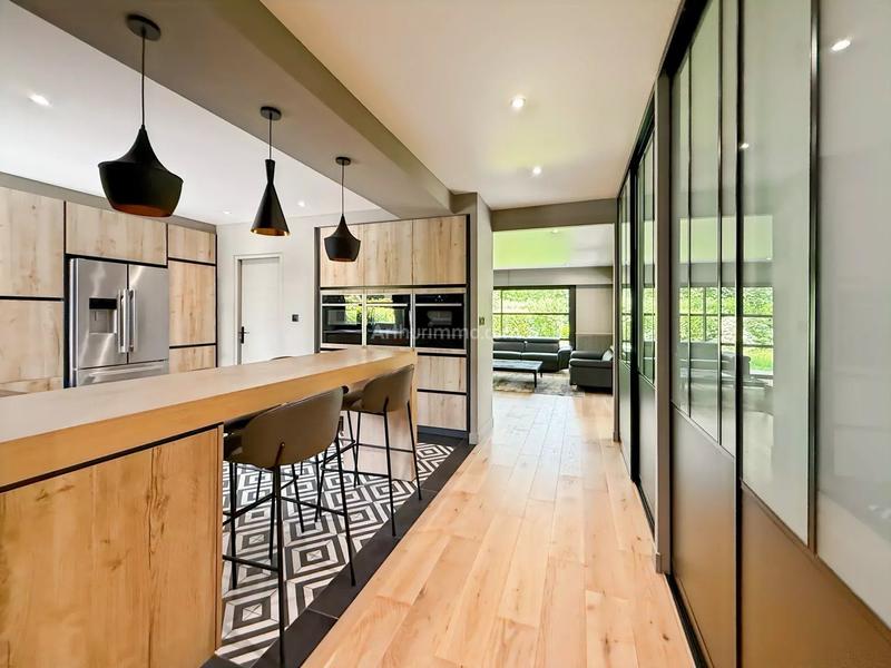 Maison - 153 m² - 6 pièces