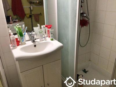 Chambre - 13 m² - 1 pièce