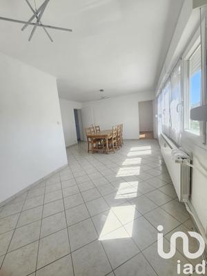 Appartement - 84 m² - 4 pièces