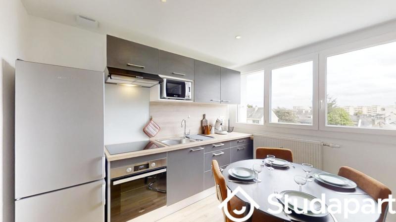 Chambre - 11 m² - 1 pièce