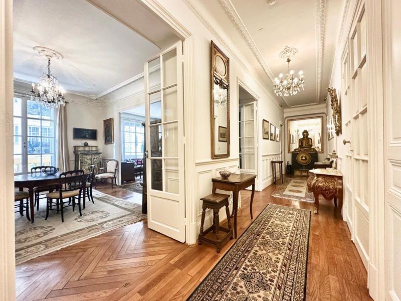 Appartement - 133 m² - 4 pièces