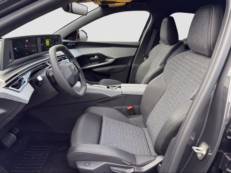 Peugeot 3008 III 1.2 Hybrid 145 Gt E-Dcs6