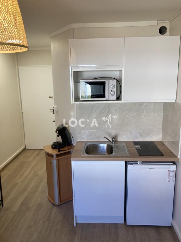 Studio - 15 m² - 1 pièce