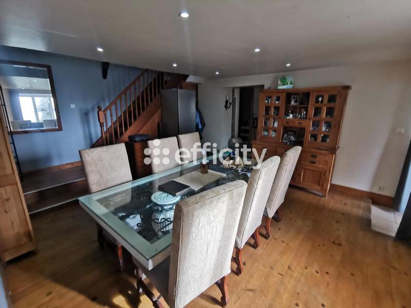 Maison - 170 m² - 7 pièces