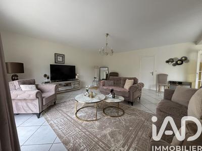 Maison - 137 m² - 5 pièces