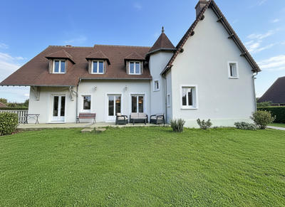 Maison - 198 m² - 6 pièces