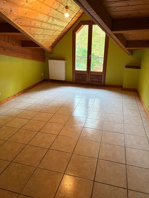 Maison - 95 m² - 3 pièces