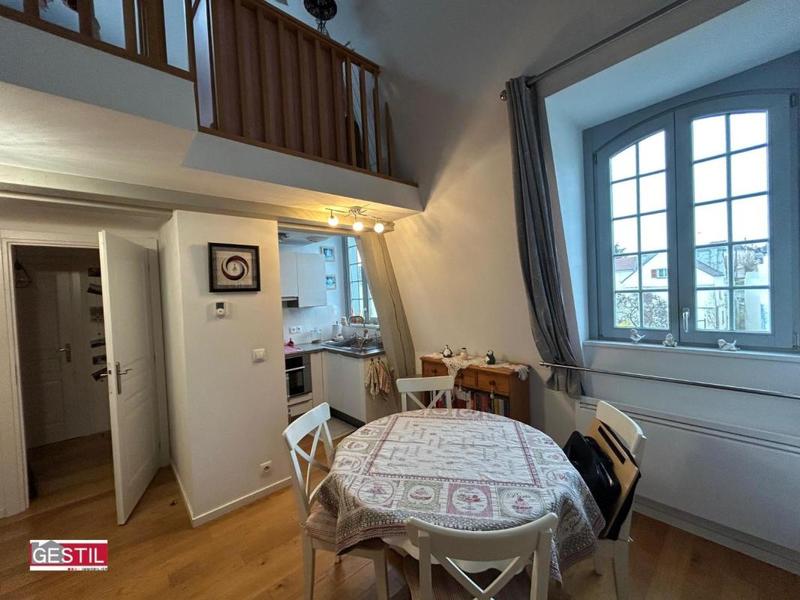 Appartement bourgeois - 45 m² - 2 pièces