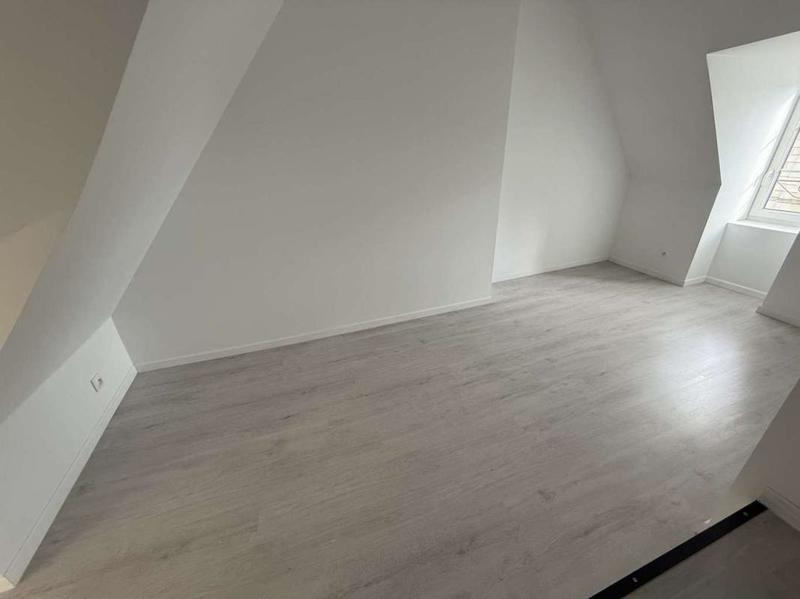 Maison - 64 m² - 4 pièces