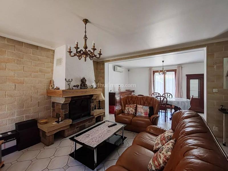 Maison - 121 m² - 7 pièces