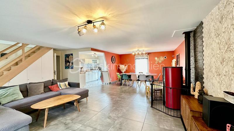 Maison traditionnelle - 147 m² - 7 pièces