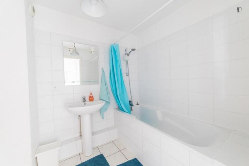 Chambre - 17 m² - 4 pièces