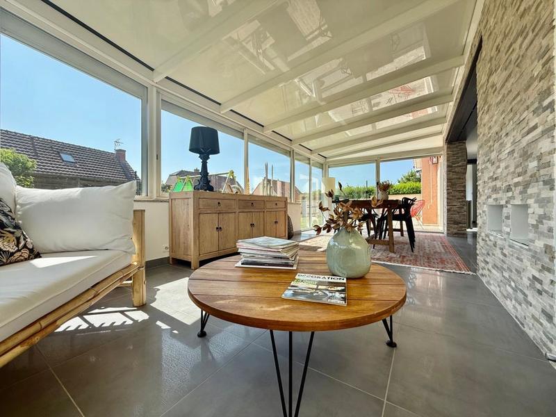 Maison - 189 m² - 7 pièces