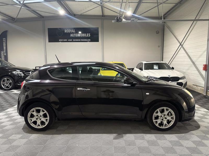 Alfa Romeo MiTo Phase 1 1.4 t-Jet 16v 155 cv Distinctive