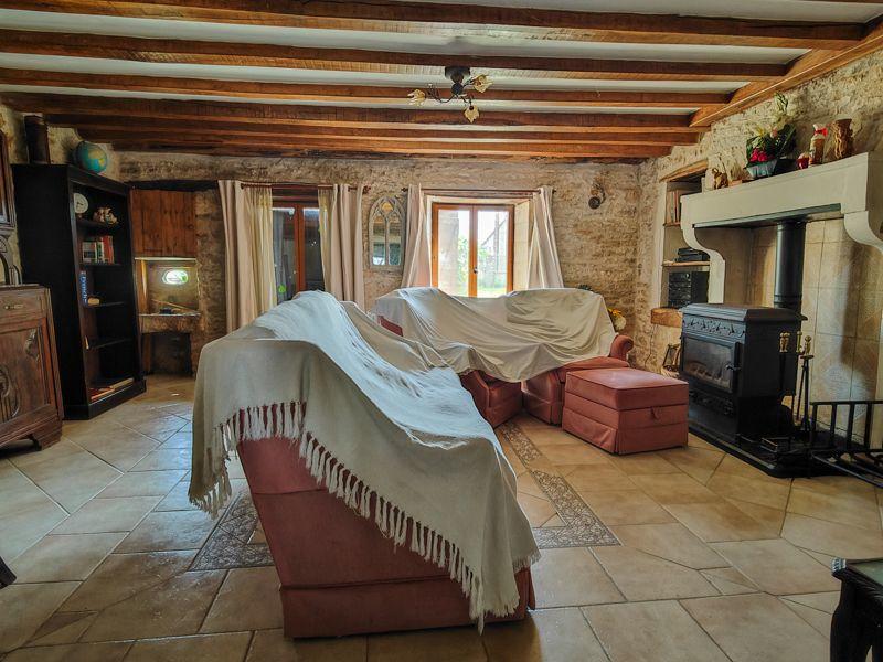 Maison - 308 m² - 13 pièces