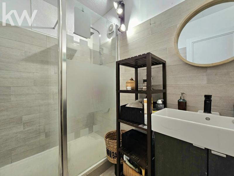 Appartement - 94 m² - 5 pièces