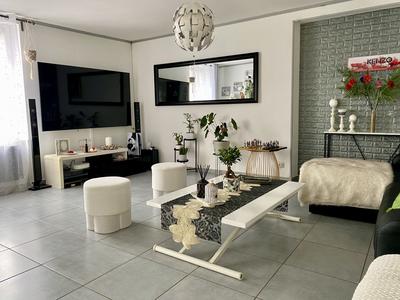 Maison - 113 m² - 5 pièces