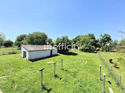 Maison - 105 m² - 4 pièces