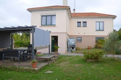 Maison - 145 m² - 6 pièces