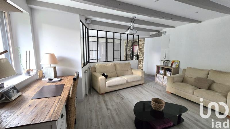 Maison - 244 m² - 8 pièces